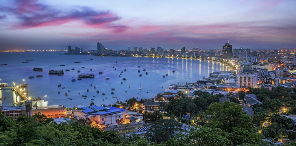 Royal Q & D Suites Pattaya Eksteriør billede