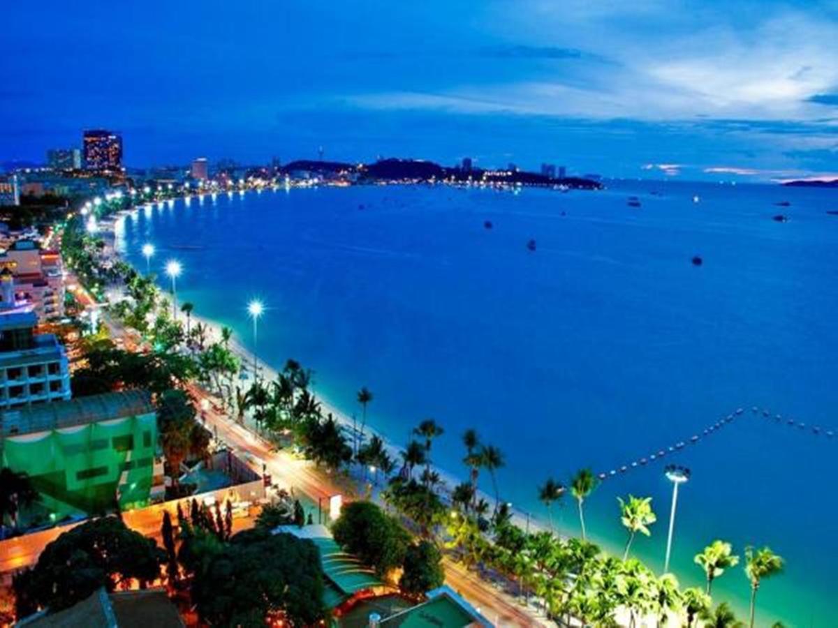 Royal Q & D Suites Pattaya Eksteriør billede