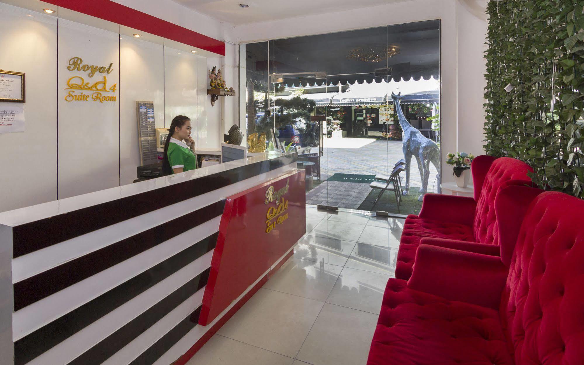 Royal Q & D Suites Pattaya Eksteriør billede